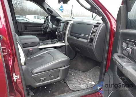 2018 Ram 1500 Rebel 4X4 5'7 Box из США, поврежденный, VIN 1C6RR7YT1JS161927